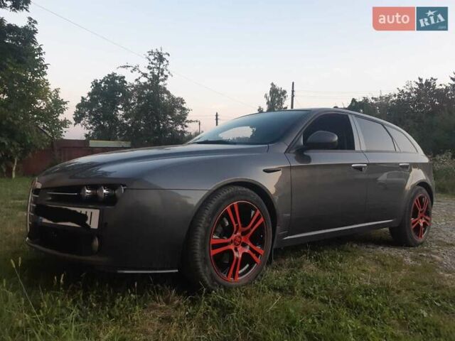 Серый Альфа Ромео 159, объемом двигателя 1.9 л и пробегом 265 тыс. км за 6600 $, фото 8 на Automoto.ua