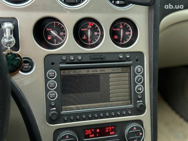 Серый Альфа Ромео 159, объемом двигателя 1.9 л и пробегом 270 тыс. км за 7490 $, фото 24 на Automoto.ua