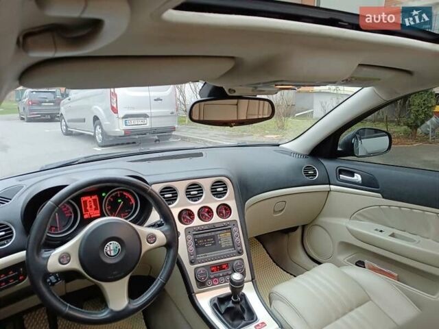 Серый Альфа Ромео 159, объемом двигателя 1.91 л и пробегом 276 тыс. км за 7500 $, фото 14 на Automoto.ua