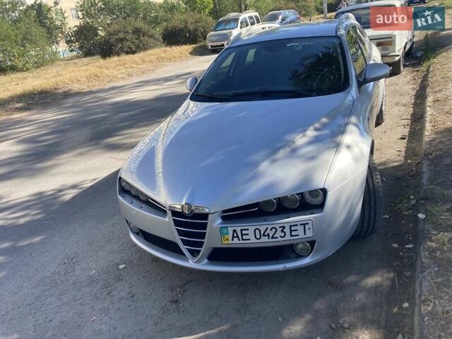 Серый Альфа Ромео 159, объемом двигателя 2.2 л и пробегом 175 тыс. км за 7500 $, фото 2 на Automoto.ua