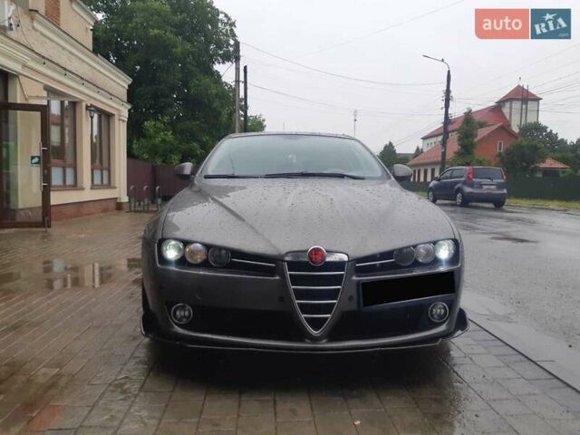 Серый Альфа Ромео 159, объемом двигателя 1.9 л и пробегом 265 тыс. км за 6600 $, фото 7 на Automoto.ua