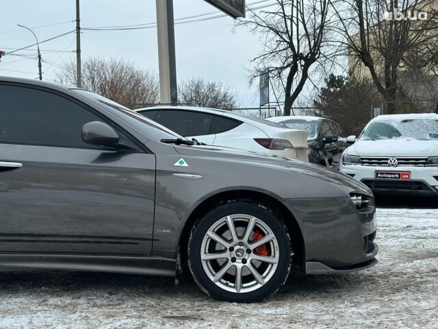 Серый Альфа Ромео 159, объемом двигателя 1.9 л и пробегом 270 тыс. км за 7490 $, фото 3 на Automoto.ua