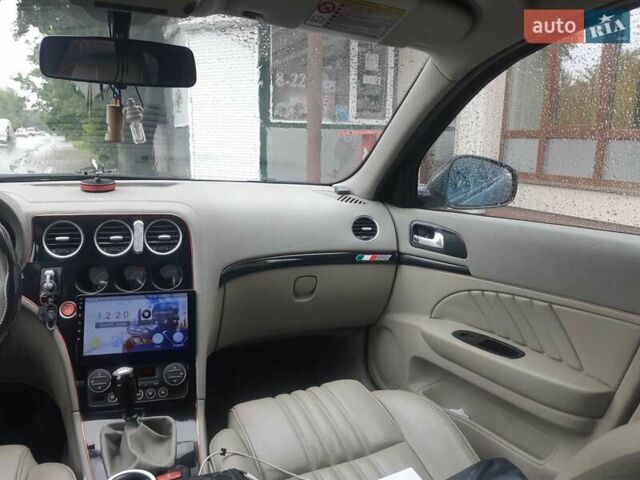 Серый Альфа Ромео 159, объемом двигателя 1.9 л и пробегом 265 тыс. км за 6600 $, фото 10 на Automoto.ua