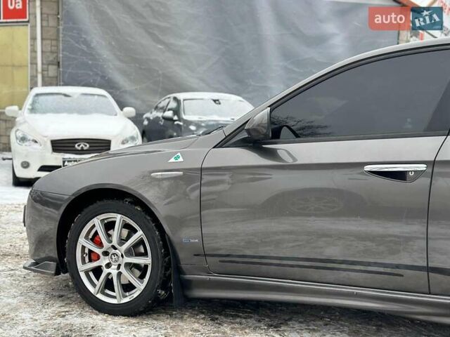 Сірий Альфа Ромео 159, об'ємом двигуна 1.9 л та пробігом 270 тис. км за 7490 $, фото 11 на Automoto.ua