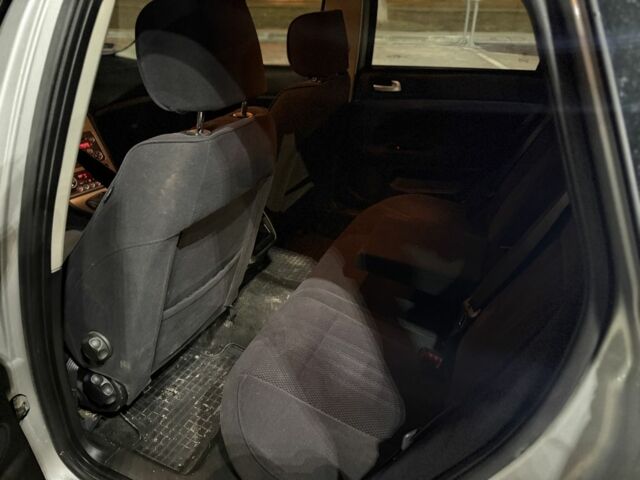 Серый Альфа Ромео 159, объемом двигателя 1.9 л и пробегом 252 тыс. км за 3300 $, фото 5 на Automoto.ua