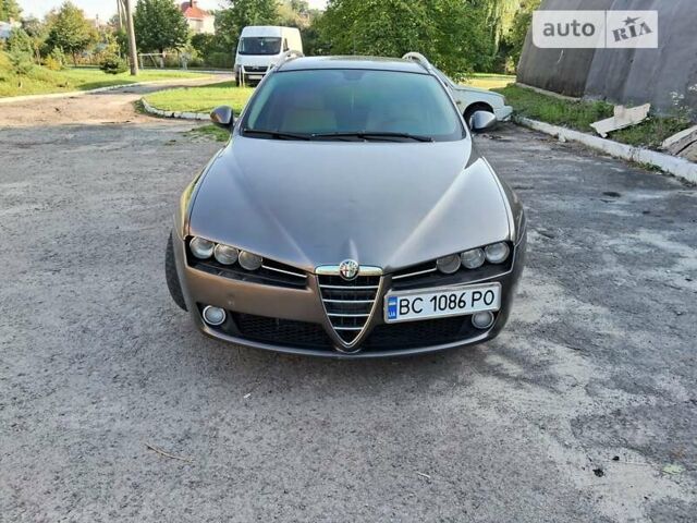 Сірий Альфа Ромео 159, об'ємом двигуна 2.2 л та пробігом 216 тис. км за 6500 $, фото 17 на Automoto.ua