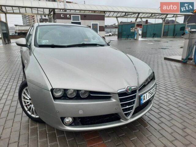 Серый Альфа Ромео 159, объемом двигателя 1.9 л и пробегом 207 тыс. км за 7600 $, фото 4 на Automoto.ua