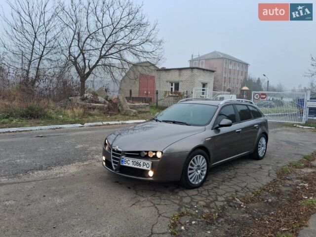 Серый Альфа Ромео 159, объемом двигателя 2.2 л и пробегом 216 тыс. км за 6500 $, фото 3 на Automoto.ua