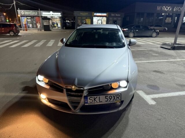 Серый Альфа Ромео 159, объемом двигателя 1.9 л и пробегом 252 тыс. км за 3300 $, фото 1 на Automoto.ua