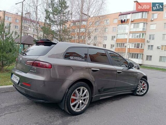 Серый Альфа Ромео 159, объемом двигателя 1.91 л и пробегом 276 тыс. км за 7500 $, фото 9 на Automoto.ua