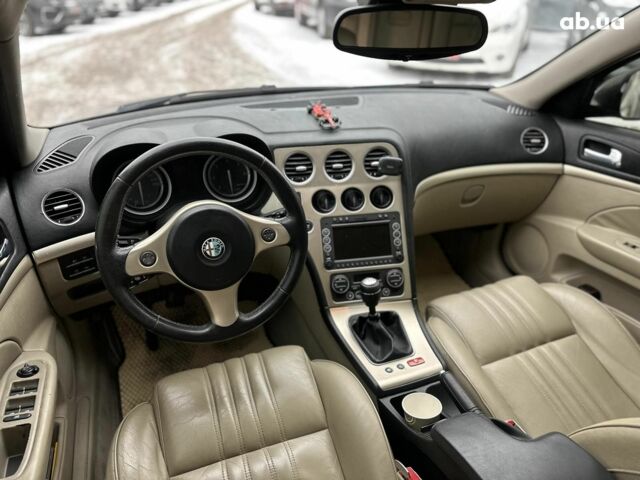 Серый Альфа Ромео 159, объемом двигателя 1.9 л и пробегом 270 тыс. км за 7490 $, фото 13 на Automoto.ua