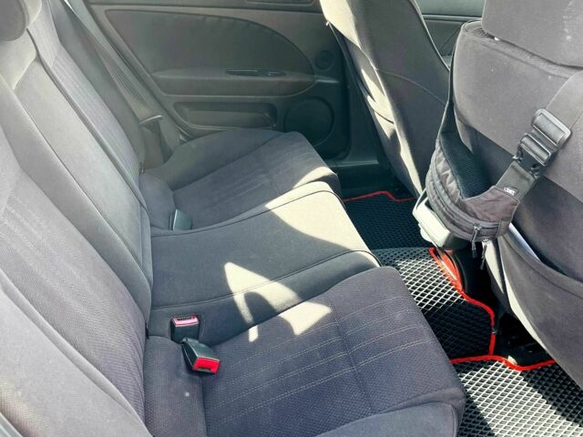 Сірий Альфа Ромео 159, об'ємом двигуна 1.9 л та пробігом 316 тис. км за 3000 $, фото 10 на Automoto.ua