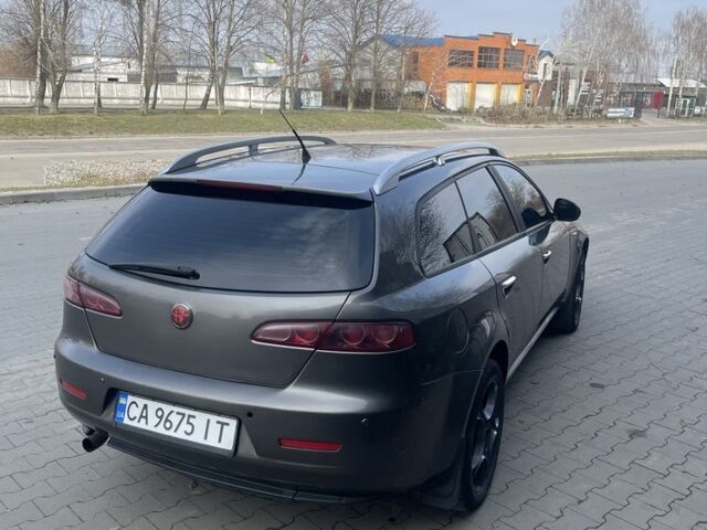 Сірий Альфа Ромео 159, об'ємом двигуна 1.9 л та пробігом 294 тис. км за 5400 $, фото 3 на Automoto.ua