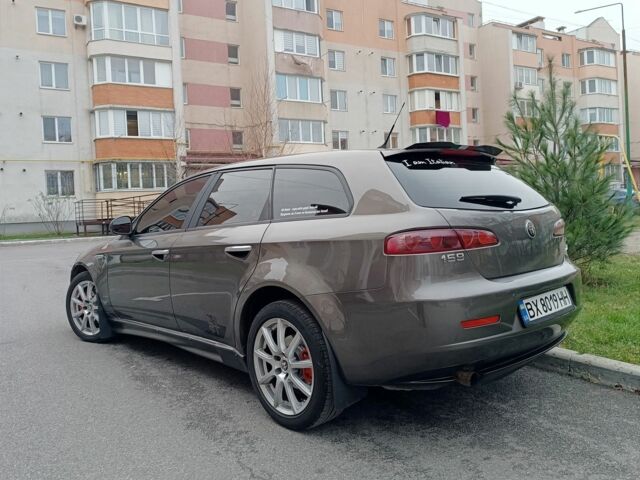 Серый Альфа Ромео 159, объемом двигателя 0 л и пробегом 270 тыс. км за 7200 $, фото 4 на Automoto.ua