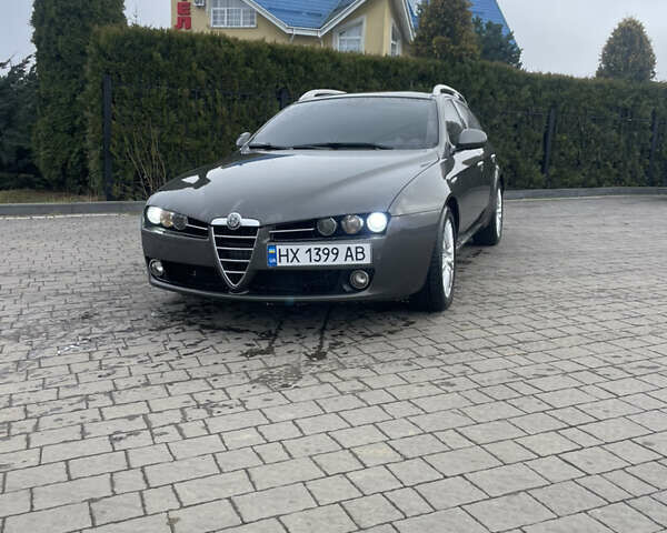Серый Альфа Ромео 159, объемом двигателя 2.39 л и пробегом 226 тыс. км за 7800 $, фото 2 на Automoto.ua