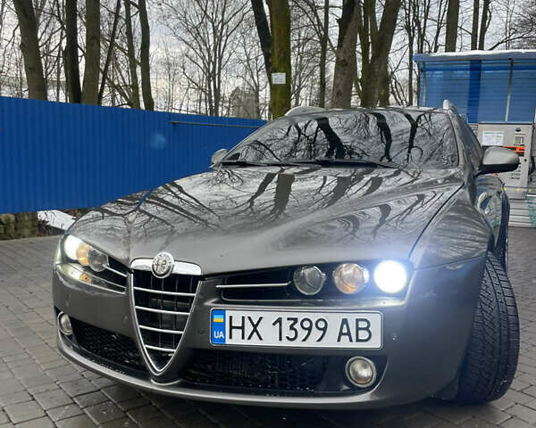 Серый Альфа Ромео 159, объемом двигателя 2.39 л и пробегом 226 тыс. км за 7800 $, фото 19 на Automoto.ua