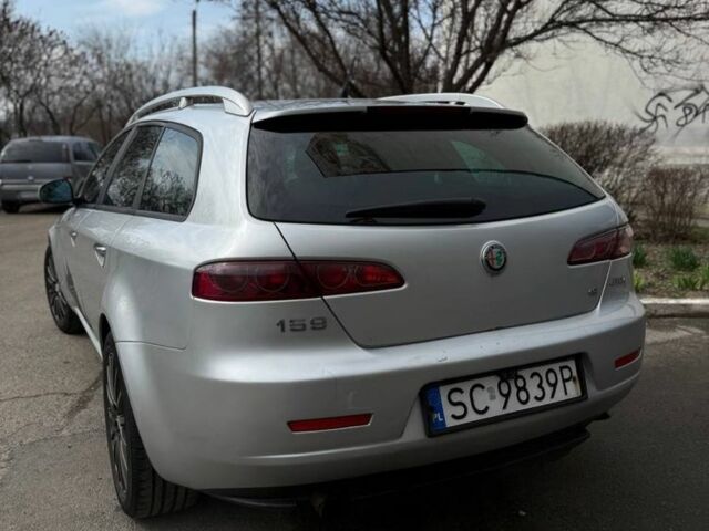 Сірий Альфа Ромео 159, об'ємом двигуна 1.9 л та пробігом 300 тис. км за 2900 $, фото 3 на Automoto.ua