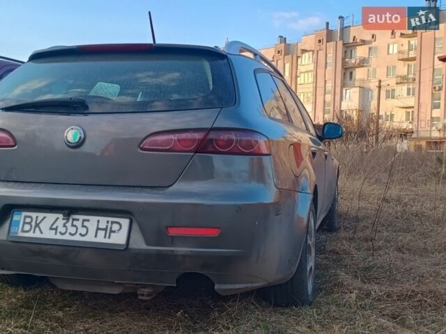 Серый Альфа Ромео 159, объемом двигателя 1.9 л и пробегом 360 тыс. км за 2400 $, фото 2 на Automoto.ua