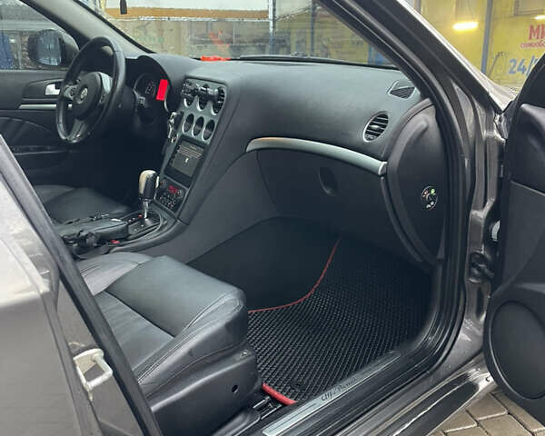 Серый Альфа Ромео 159, объемом двигателя 2.39 л и пробегом 226 тыс. км за 7800 $, фото 25 на Automoto.ua