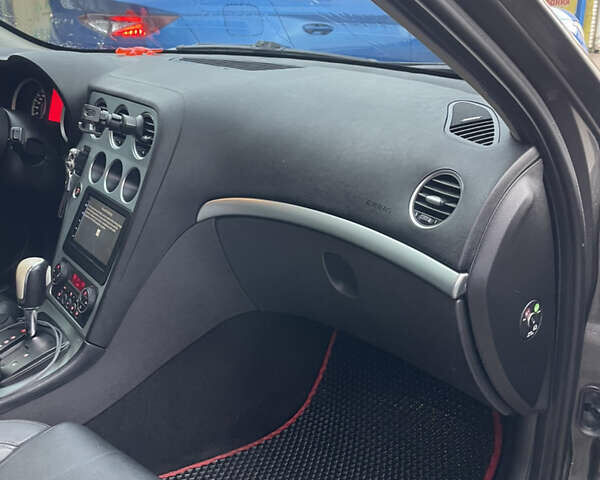 Серый Альфа Ромео 159, объемом двигателя 2.39 л и пробегом 226 тыс. км за 7800 $, фото 22 на Automoto.ua