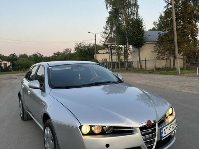 Серый Альфа Ромео 159, объемом двигателя 1.9 л и пробегом 290 тыс. км за 6004 $, фото 15 на Automoto.ua
