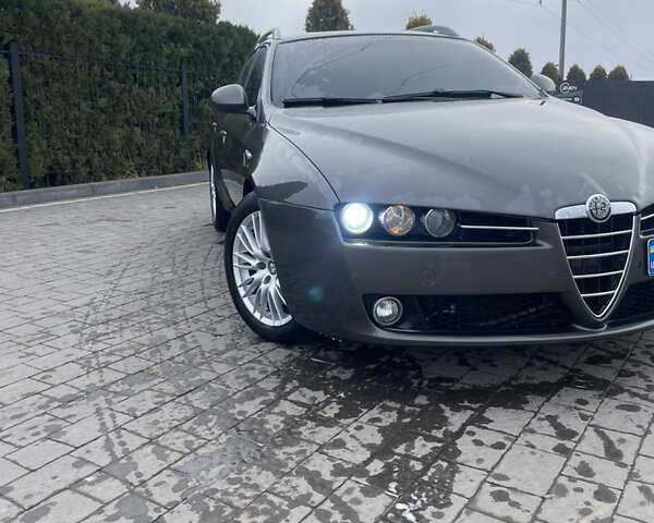 Серый Альфа Ромео 159, объемом двигателя 2.39 л и пробегом 226 тыс. км за 7800 $, фото 6 на Automoto.ua