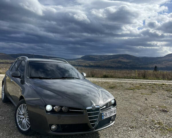 Серый Альфа Ромео 159, объемом двигателя 2.39 л и пробегом 226 тыс. км за 7800 $, фото 52 на Automoto.ua