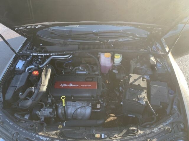 Сірий Альфа Ромео 159, об'ємом двигуна 1.8 л та пробігом 189 тис. км за 2800 $, фото 3 на Automoto.ua