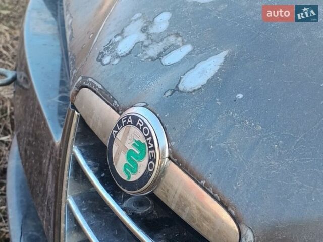 Серый Альфа Ромео 159, объемом двигателя 1.9 л и пробегом 360 тыс. км за 4000 $, фото 4 на Automoto.ua