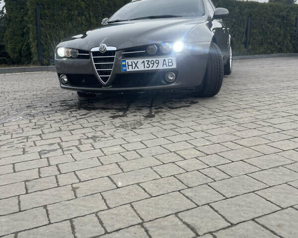 Серый Альфа Ромео 159, объемом двигателя 2.39 л и пробегом 226 тыс. км за 7800 $, фото 5 на Automoto.ua