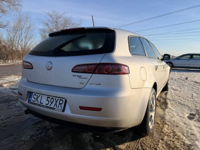 Сірий Альфа Ромео 159, об'ємом двигуна 2 л та пробігом 308 тис. км за 2600 $, фото 6 на Automoto.ua