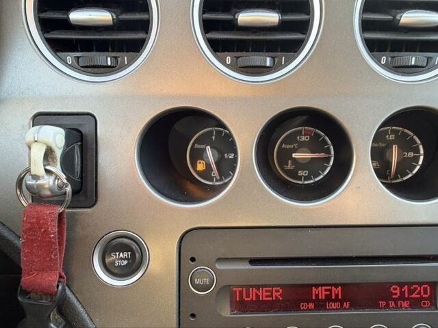 Сірий Альфа Ромео 159, об'ємом двигуна 2 л та пробігом 308 тис. км за 2600 $, фото 12 на Automoto.ua