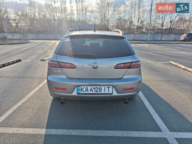 Серый Альфа Ромео 159, объемом двигателя 2.2 л и пробегом 210 тыс. км за 7000 $, фото 3 на Automoto.ua
