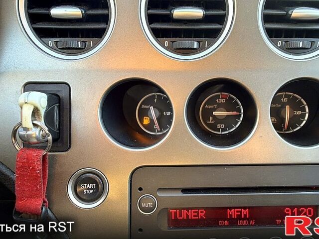 Сірий Альфа Ромео 159, об'ємом двигуна 2 л та пробігом 30800 тис. км за 2600 $, фото 13 на Automoto.ua