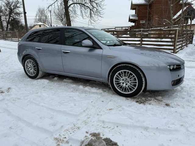 Серый Альфа Ромео 159, объемом двигателя 2 л и пробегом 225 тыс. км за 6490 $, фото 3 на Automoto.ua