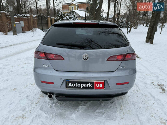 Сірий Альфа Ромео 159, об'ємом двигуна 2 л та пробігом 225 тис. км за 6490 $, фото 6 на Automoto.ua