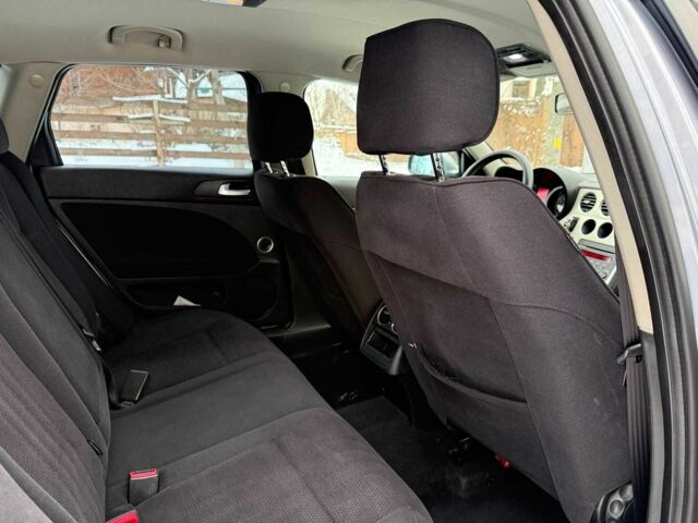 Серый Альфа Ромео 159, объемом двигателя 2 л и пробегом 225 тыс. км за 6490 $, фото 18 на Automoto.ua