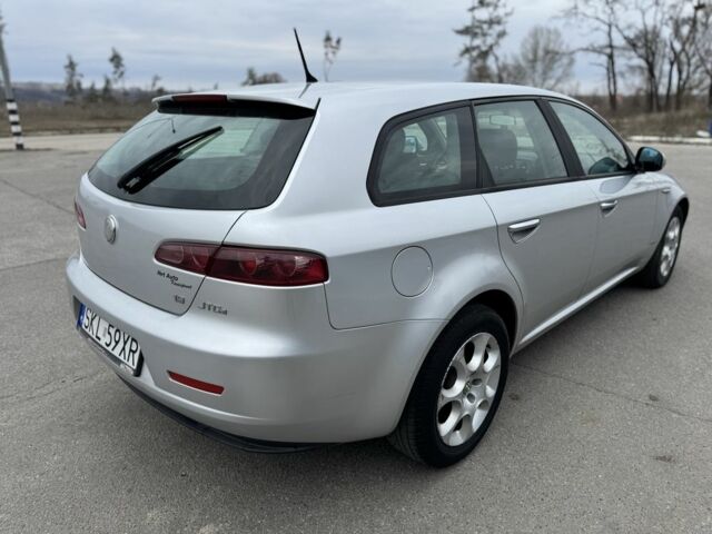 Серый Альфа Ромео 159, объемом двигателя 1.9 л и пробегом 309 тыс. км за 2600 $, фото 3 на Automoto.ua