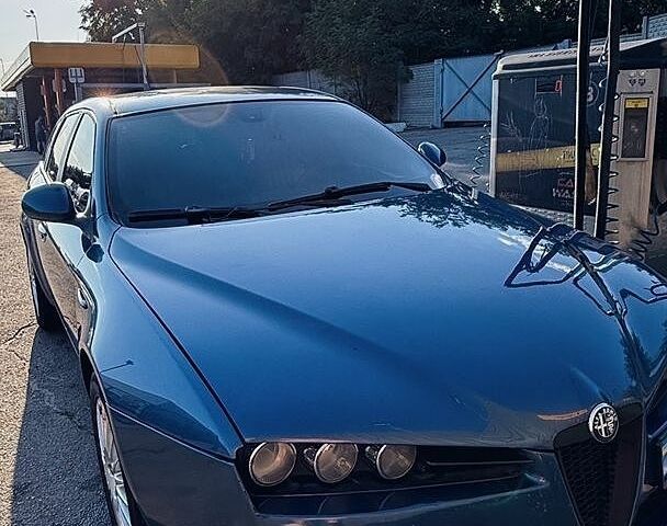 Синий Альфа Ромео 159, объемом двигателя 2.39 л и пробегом 300 тыс. км за 5800 $, фото 1 на Automoto.ua