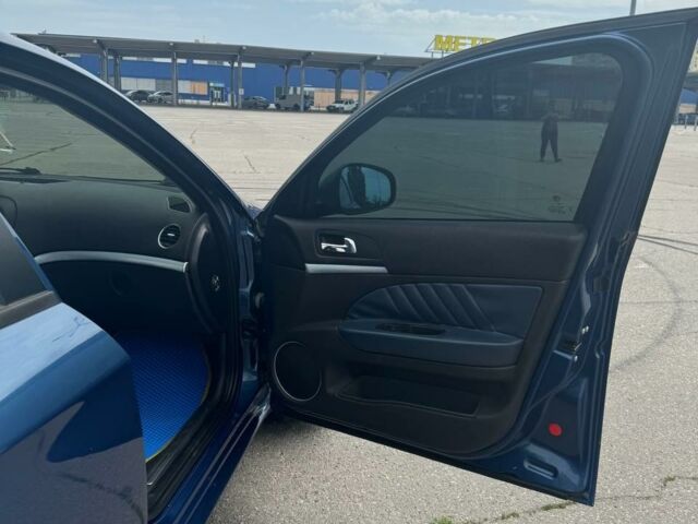 Синій Альфа Ромео 159, об'ємом двигуна 2.4 л та пробігом 283 тис. км за 7300 $, фото 7 на Automoto.ua
