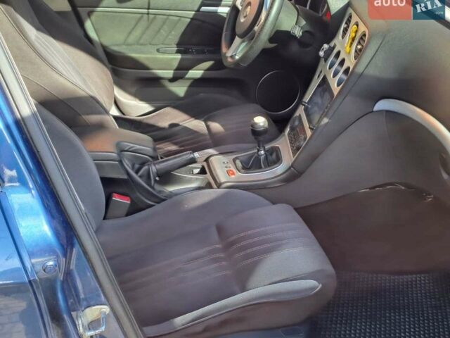 Синій Альфа Ромео 159, об'ємом двигуна 1.9 л та пробігом 243 тис. км за 5940 $, фото 22 на Automoto.ua