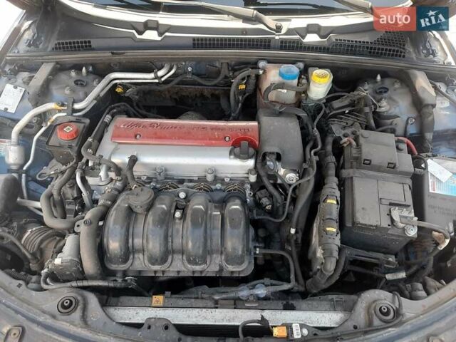 Синий Альфа Ромео 159, объемом двигателя 1.86 л и пробегом 243 тыс. км за 5900 $, фото 19 на Automoto.ua