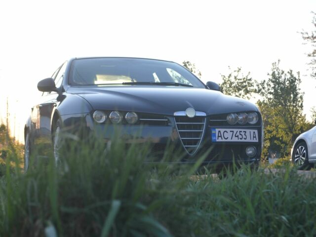 Синій Альфа Ромео 159, об'ємом двигуна 1.9 л та пробігом 299 тис. км за 2800 $, фото 8 на Automoto.ua