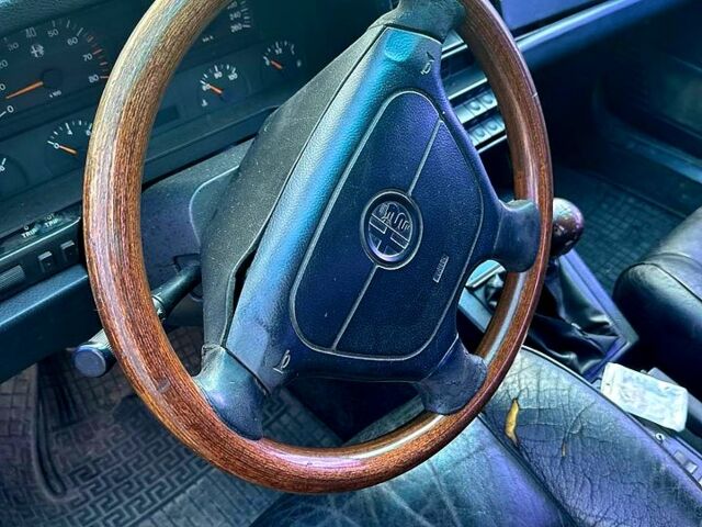 Черный Альфа Ромео 164, объемом двигателя 3 л и пробегом 400 тыс. км за 1950 $, фото 5 на Automoto.ua