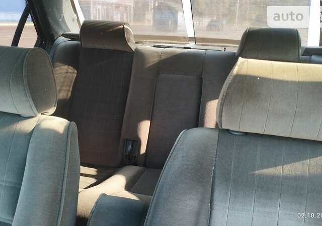 Чорний Альфа Ромео 164, об'ємом двигуна 2 л та пробігом 302 тис. км за 2300 $, фото 7 на Automoto.ua