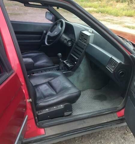 Красный Альфа Ромео 164, объемом двигателя 3 л и пробегом 270 тыс. км за 1400 $, фото 9 на Automoto.ua