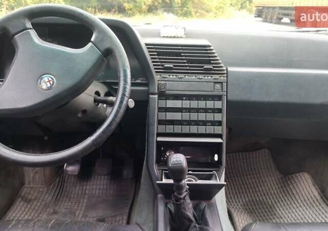 Красный Альфа Ромео 164, объемом двигателя 3 л и пробегом 270 тыс. км за 1400 $, фото 10 на Automoto.ua