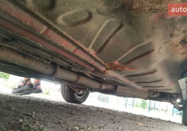 Красный Альфа Ромео 164, объемом двигателя 3 л и пробегом 270 тыс. км за 1400 $, фото 47 на Automoto.ua