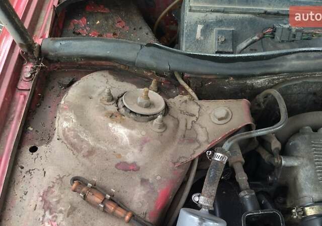 Красный Альфа Ромео 164, объемом двигателя 3 л и пробегом 270 тыс. км за 1400 $, фото 37 на Automoto.ua