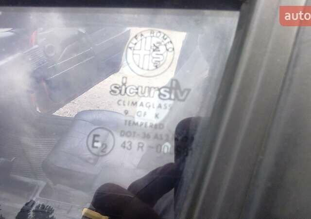 Красный Альфа Ромео 164, объемом двигателя 3 л и пробегом 270 тыс. км за 1400 $, фото 53 на Automoto.ua